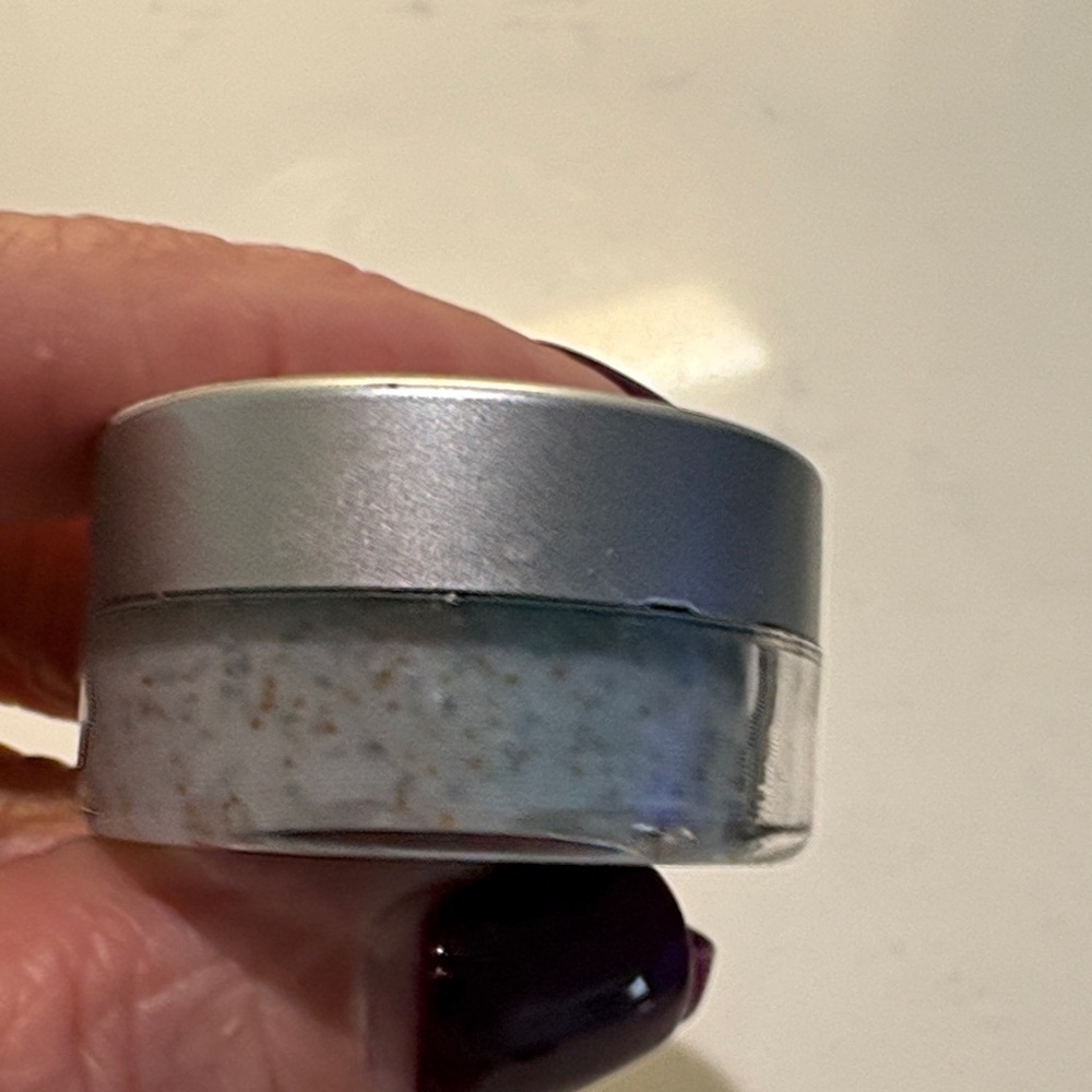 Nicole Miller Sweet Berry Lip Scrub - Purple, Pink, Green New - Picture 3 of 4